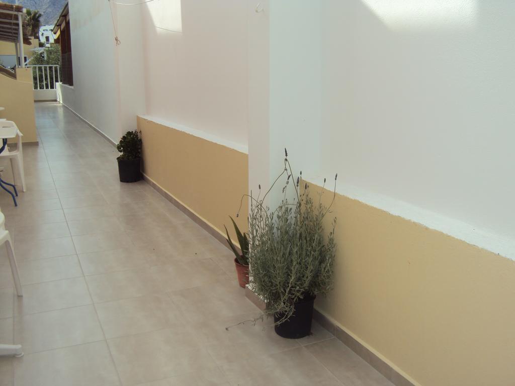 Bella Sant Aparthotel Perissa  Ngoại thất bức ảnh