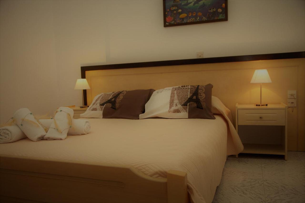 Bella Sant Aparthotel Perissa  Ngoại thất bức ảnh