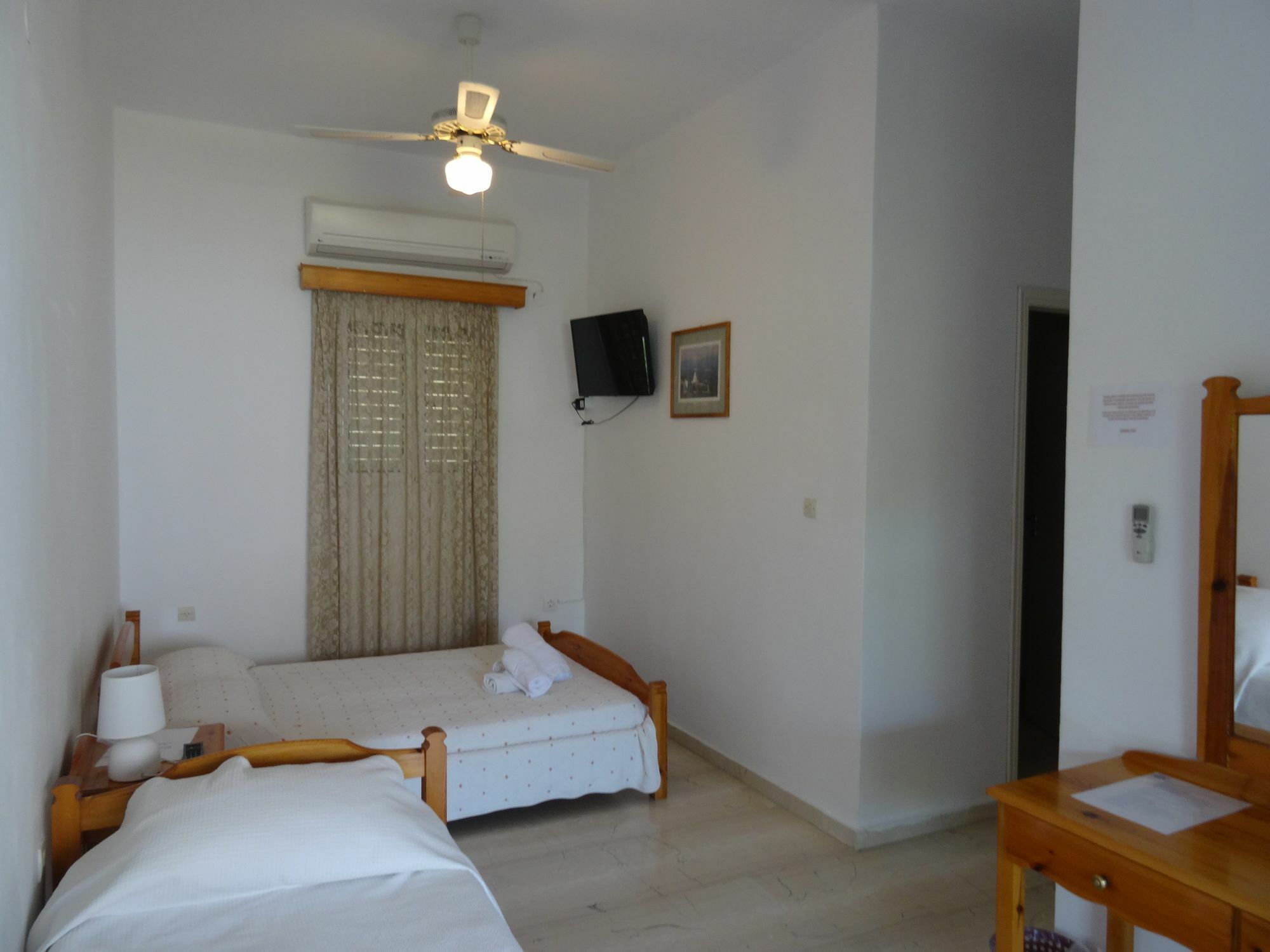 Bella Sant Aparthotel Perissa  Ngoại thất bức ảnh